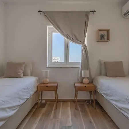 Beautiful Sea-view Appartement *